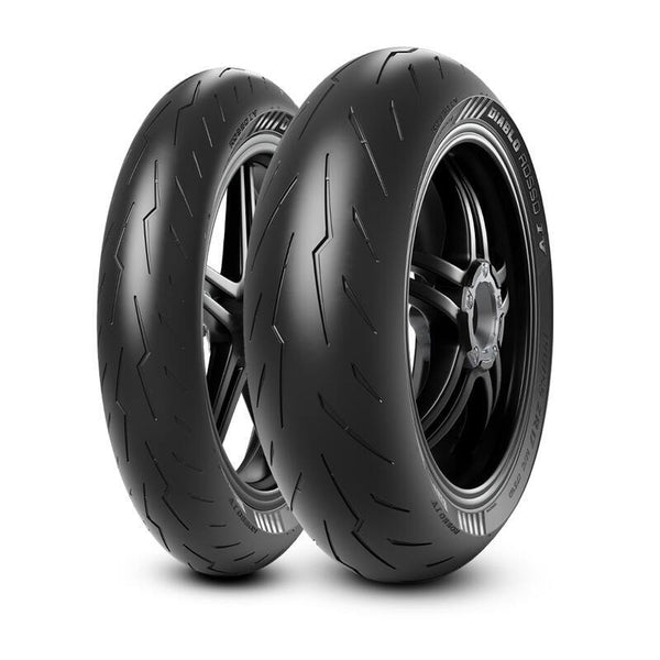 Pirelli -rengas diablo rosso IV 240/45 ZR 17 m/c (82W) TL