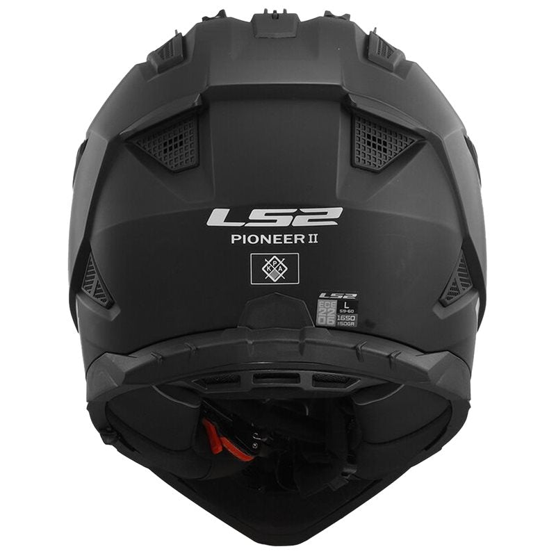 LS2 Adventure MC -kypärän edelläkävijä Matt Black