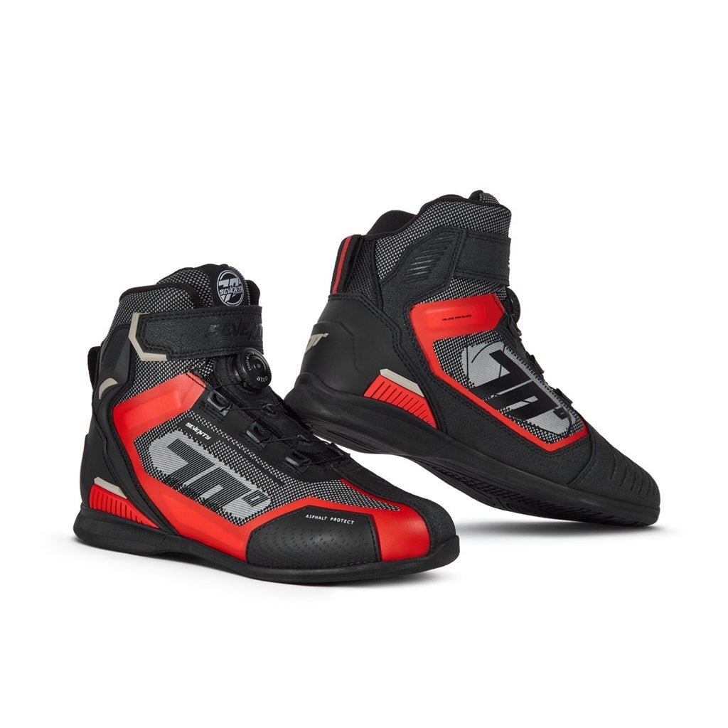 Seitsemänkymmentä unisex mc kenkiä SD-BR3 Veloce Pro Black /Red