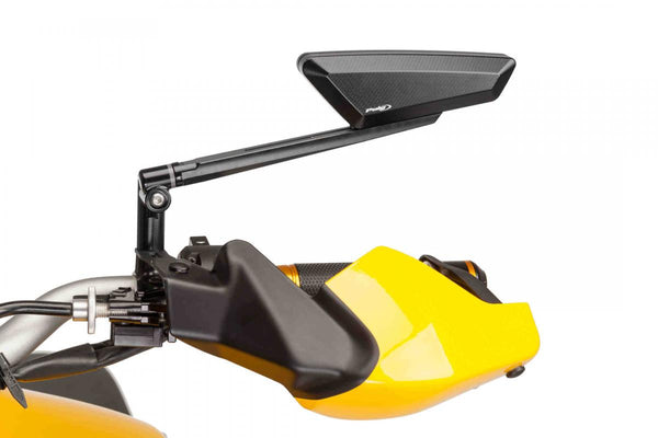 Takapeili mod. Hypernalla ei ole homologia. Vasen c/n