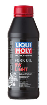 Liqui Moly Gaffelsolja 5W 500ML i svart flaska med röd kork, idealisk för motorcyklar. Högkvalitativ syntetisk olja för optimal gaffeldämpning.