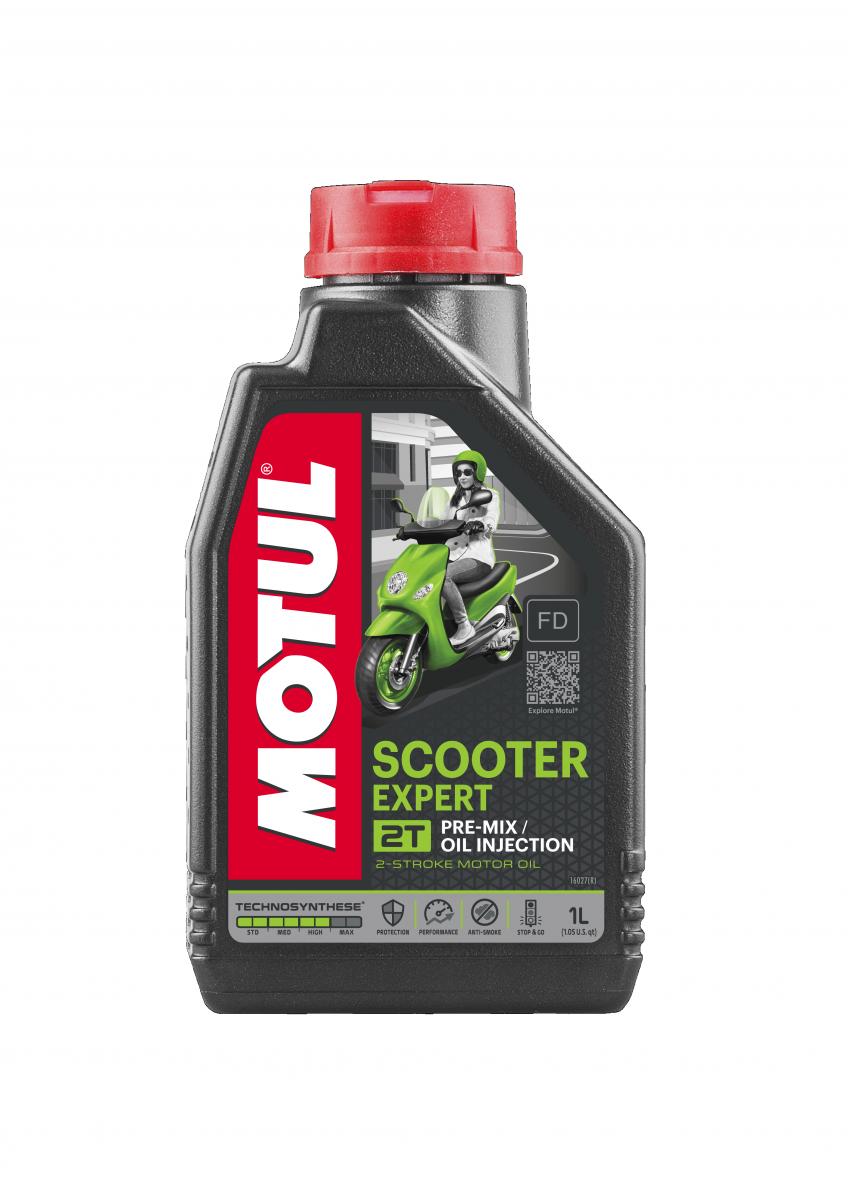 Motul Scooter Expert Motorolja 2T 1L för tvåtaktsmotorer, idealisk för pre-mix och oljepumpinjektion. Förbättrar prestanda och skyddar motorn.