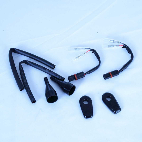 Mikroindikaattorien sovittimet (2), BMW F900R 20- / F900XR 20- (sovi etu- tai takaosaan)